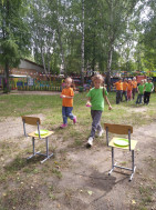 Прошёл праздник развлечение Яблочный спас.