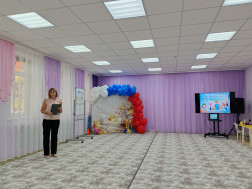 Выступила с докладом из опыта работы.