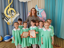 Сегодня в "Звёздочке" прошёл музыкальный конкурс- фестиваль "Ритмы победы".
