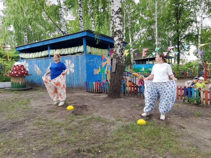 День физкультурника в Алёнушке.